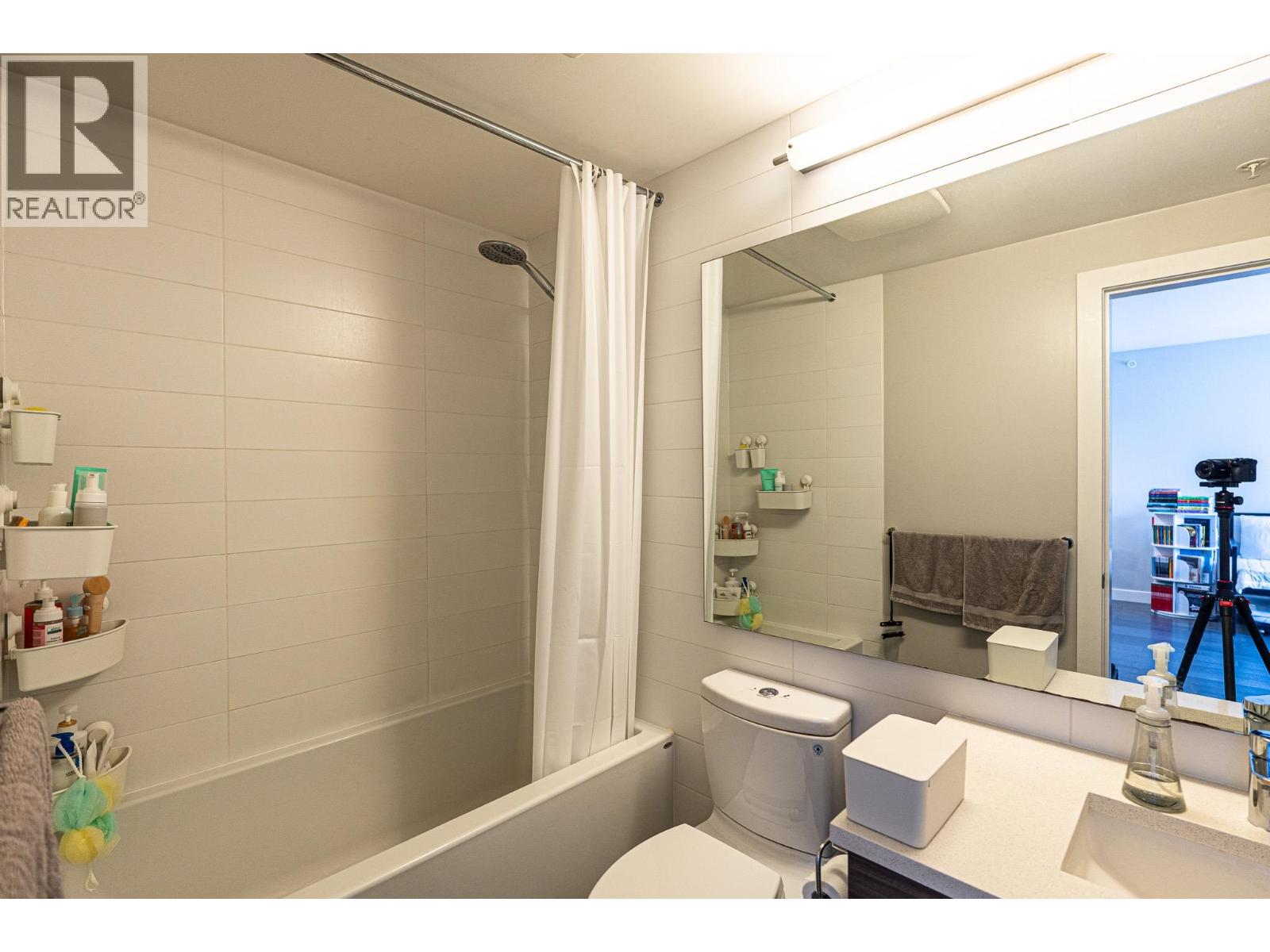 306 9393 Tower Road Property Photo 14