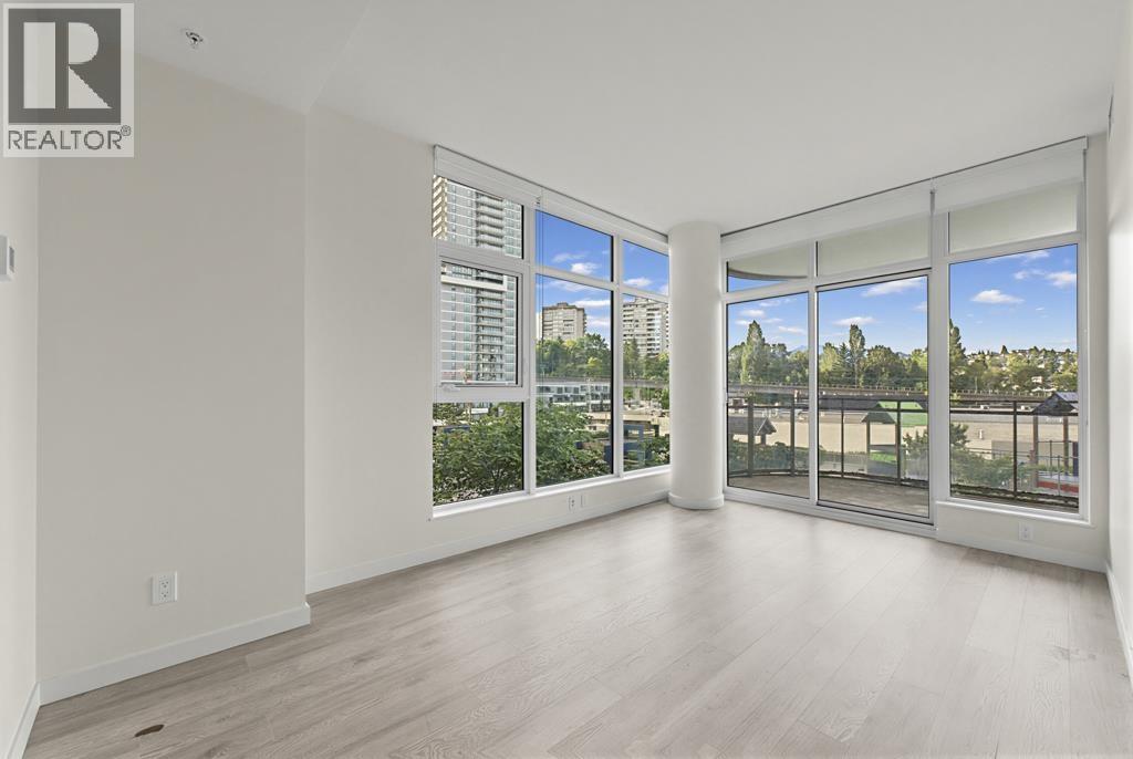 502 5311 Goring Street Property Photo 8