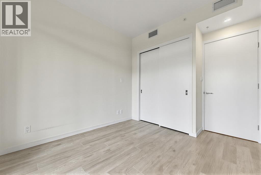 502 5311 Goring Street Property Photo 15