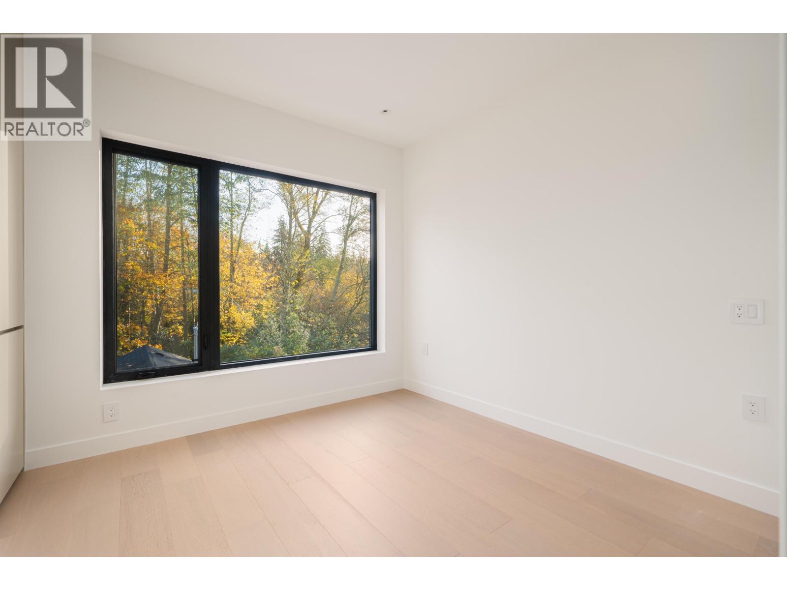 2 4018 W 21st Avenue Property Photo 18