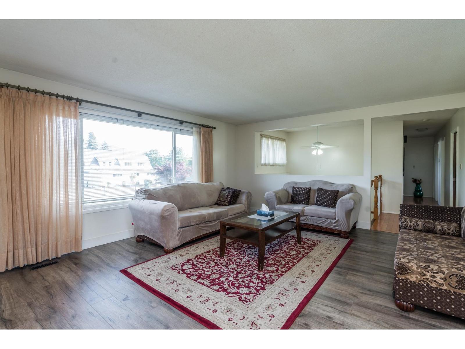 42505 Yale Road Property Photo 7