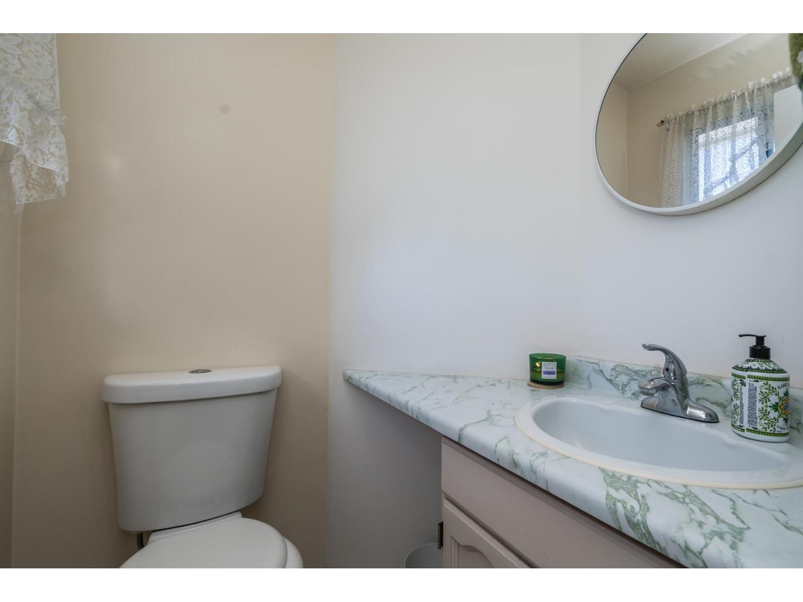 42505 Yale Road Property Photo 15