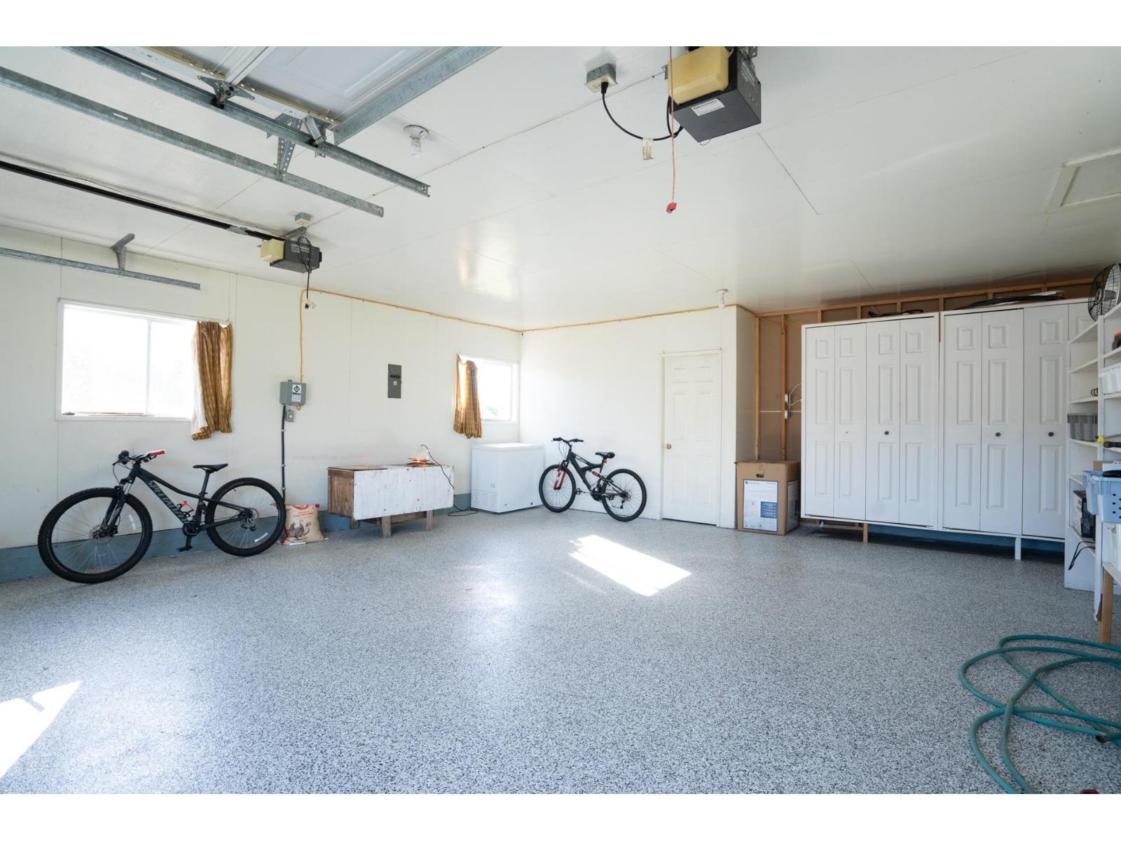 42505 Yale Road Property Photo 25