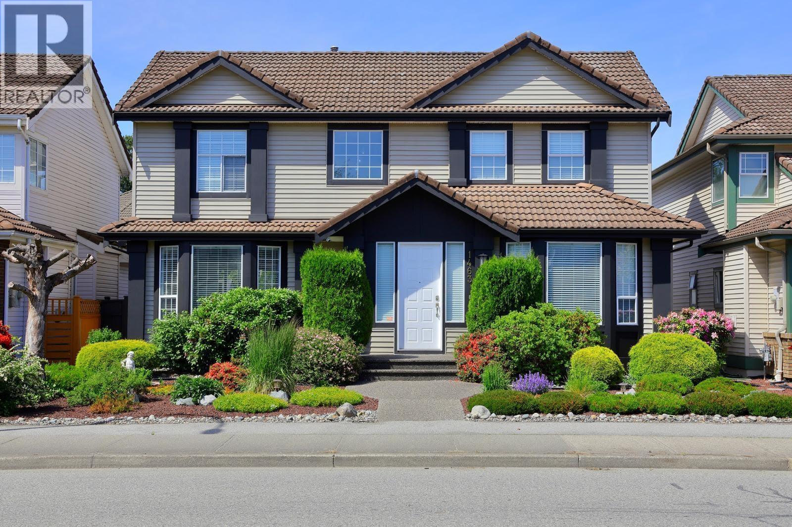 1463 RIVERWOOD GATE