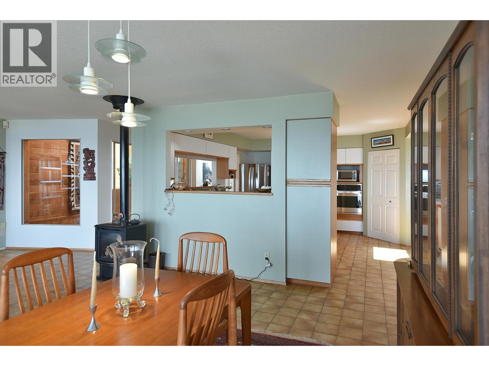 2755-2757 Lower Road Property Photo 6