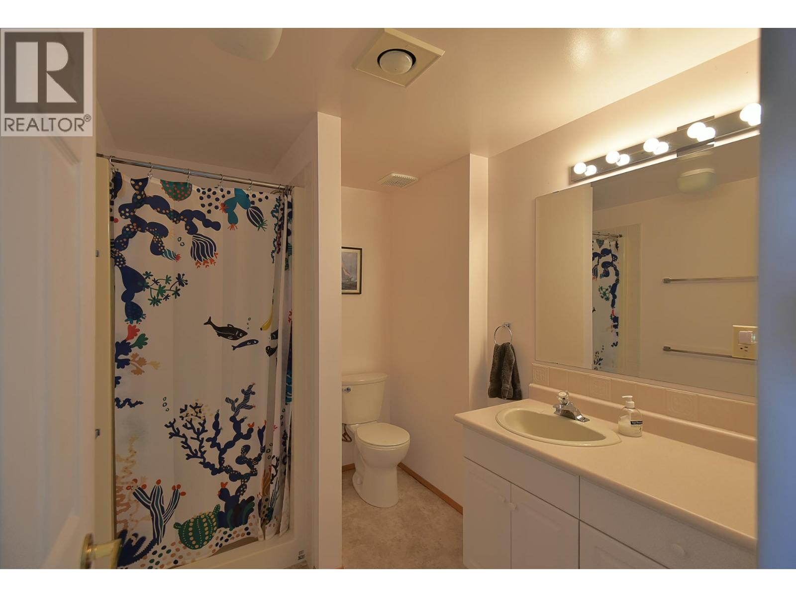 2755-2757 Lower Road Property Photo 17