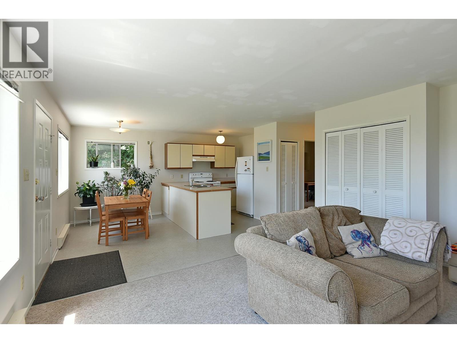 2755-2757 Lower Road Property Photo 30