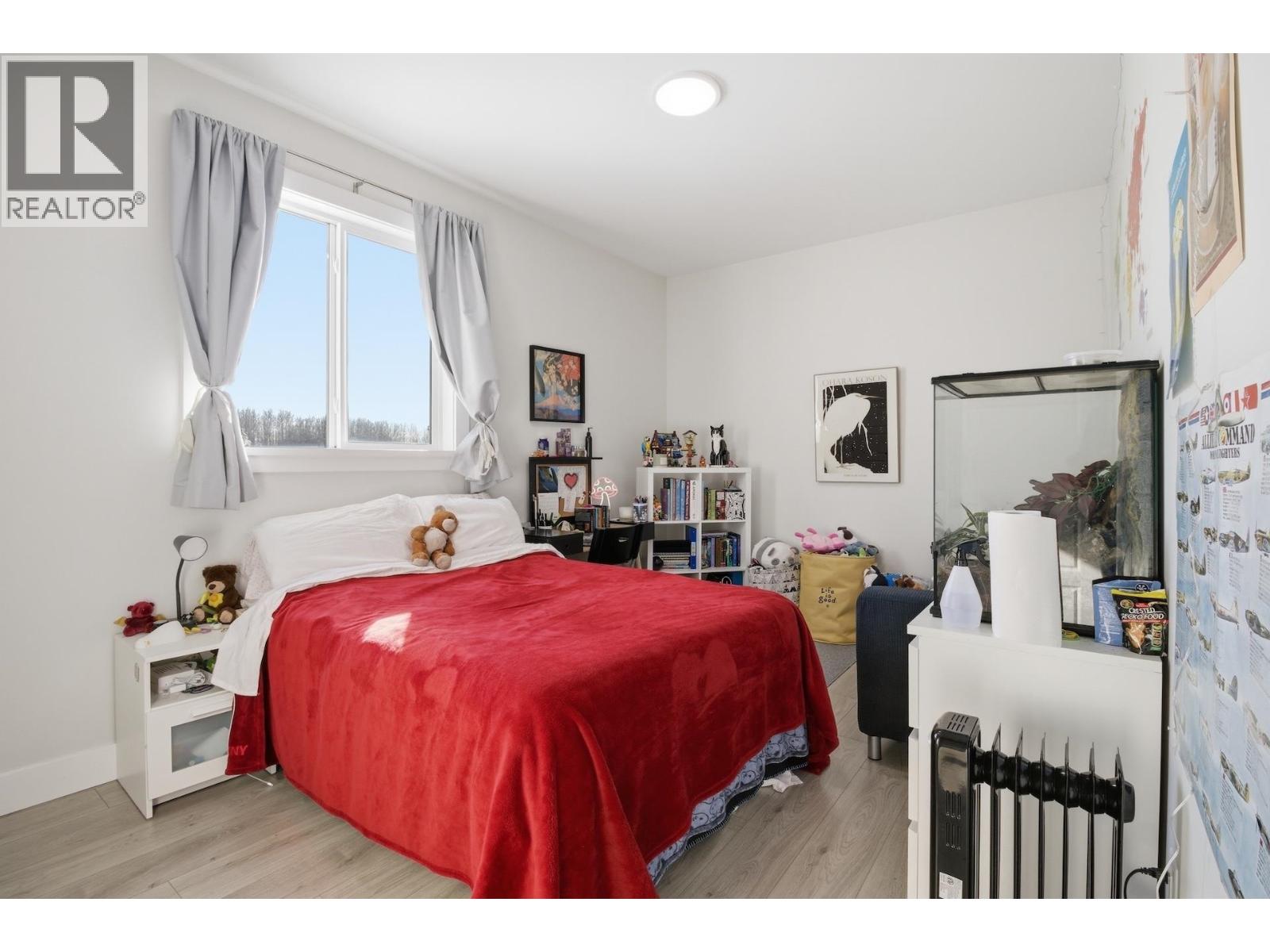 11203 112 Avenue Property Photo 17