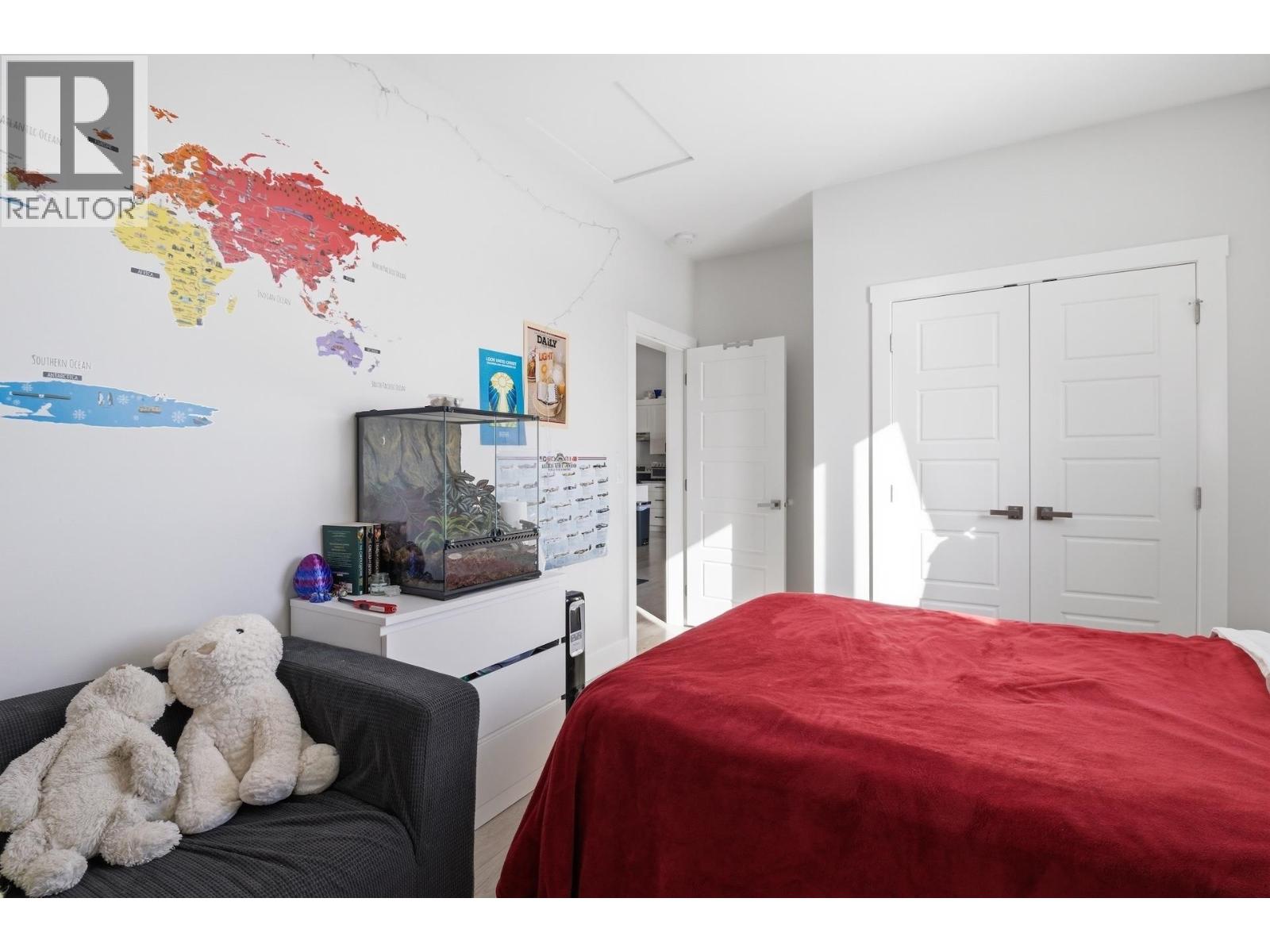 11203 112 Avenue Property Photo 18