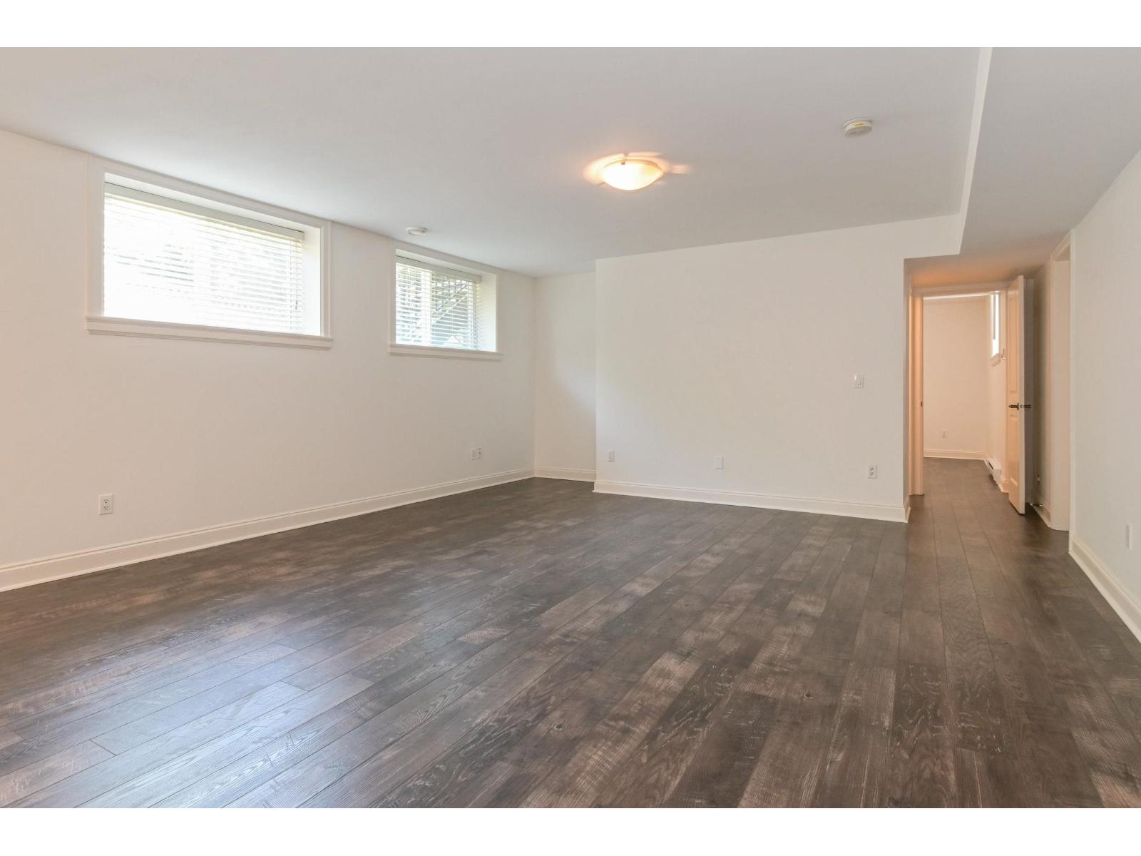 19698 71b Avenue Property Photo 27