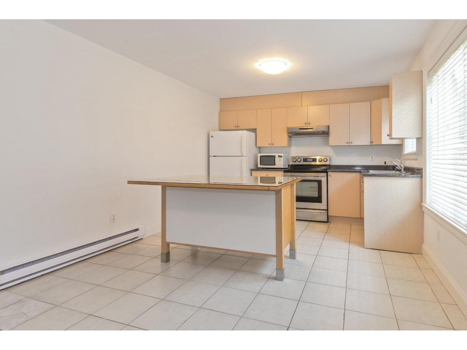 19698 71b Avenue Property Photo 29