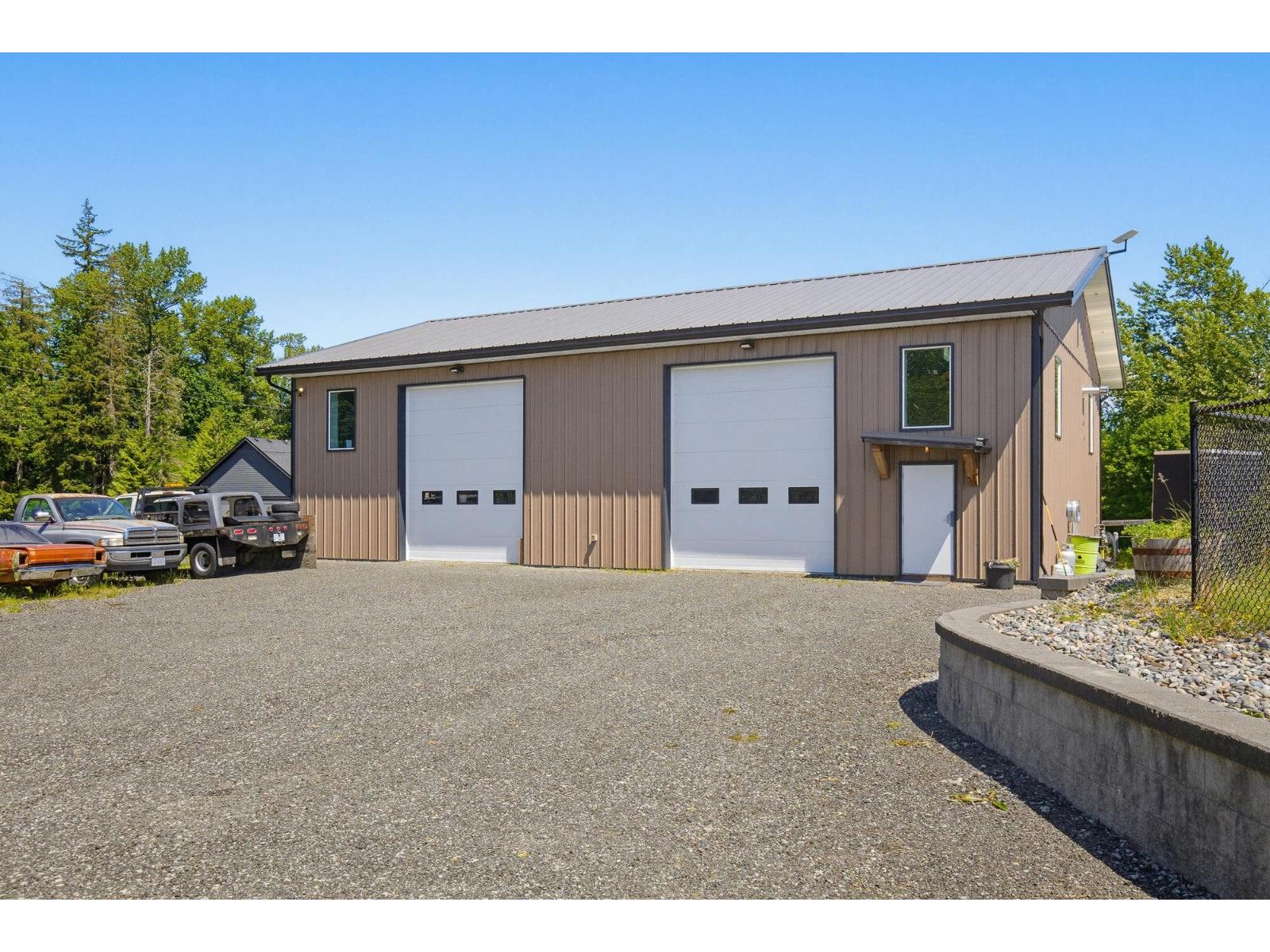 30420 Dewdney Trunk Road Property Photo 28