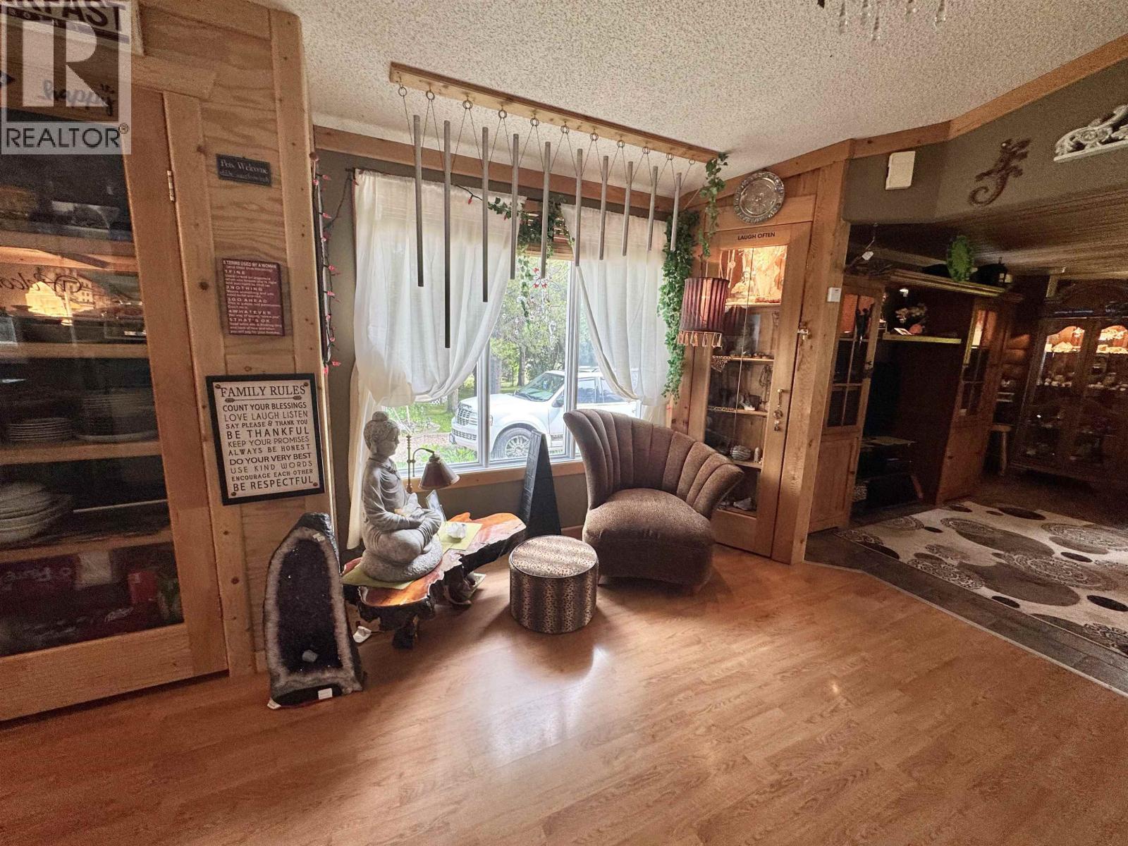 830 Beaven Crescent Property Photo 13