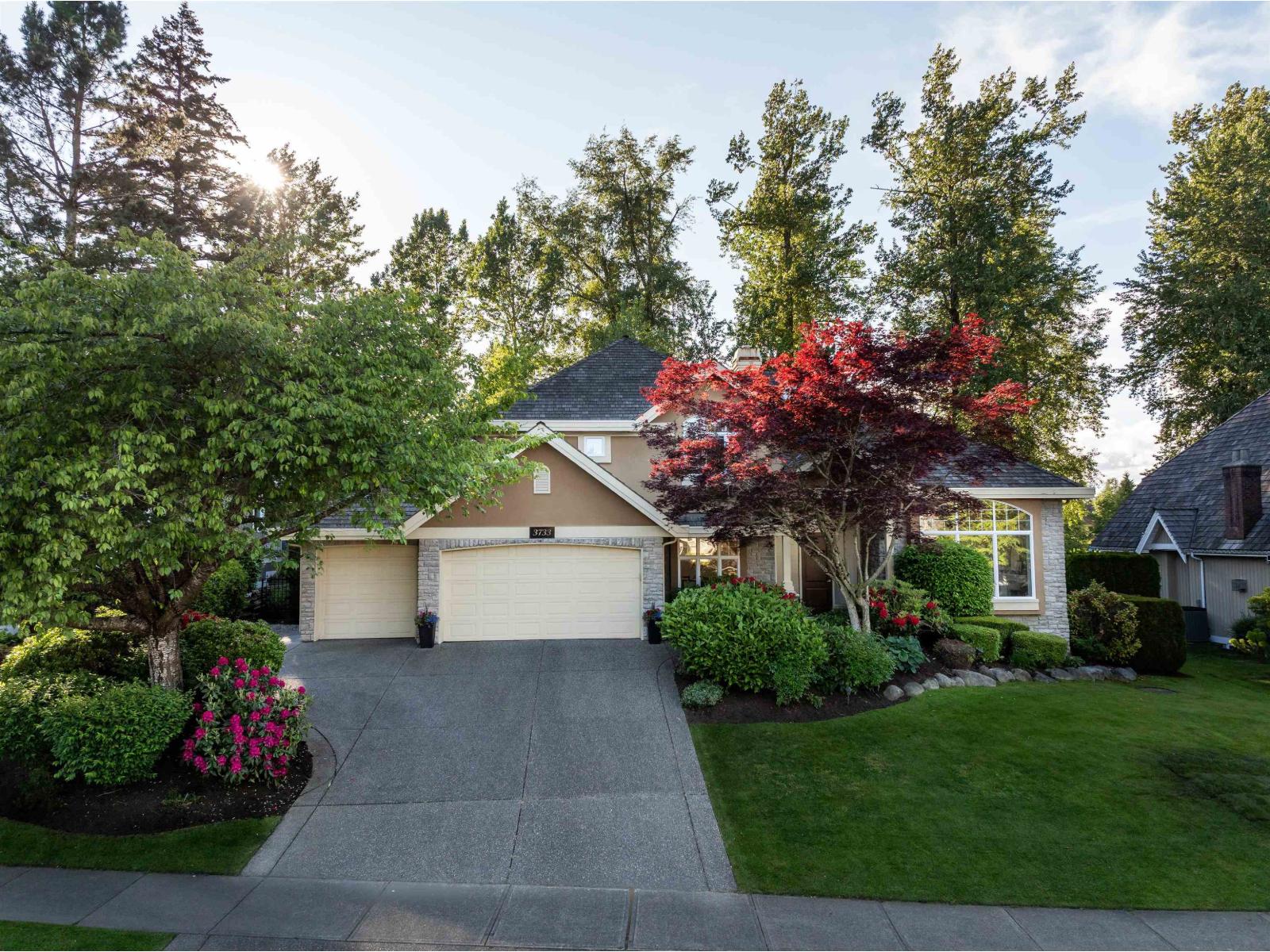 3733 DEVONSHIRE DRIVE