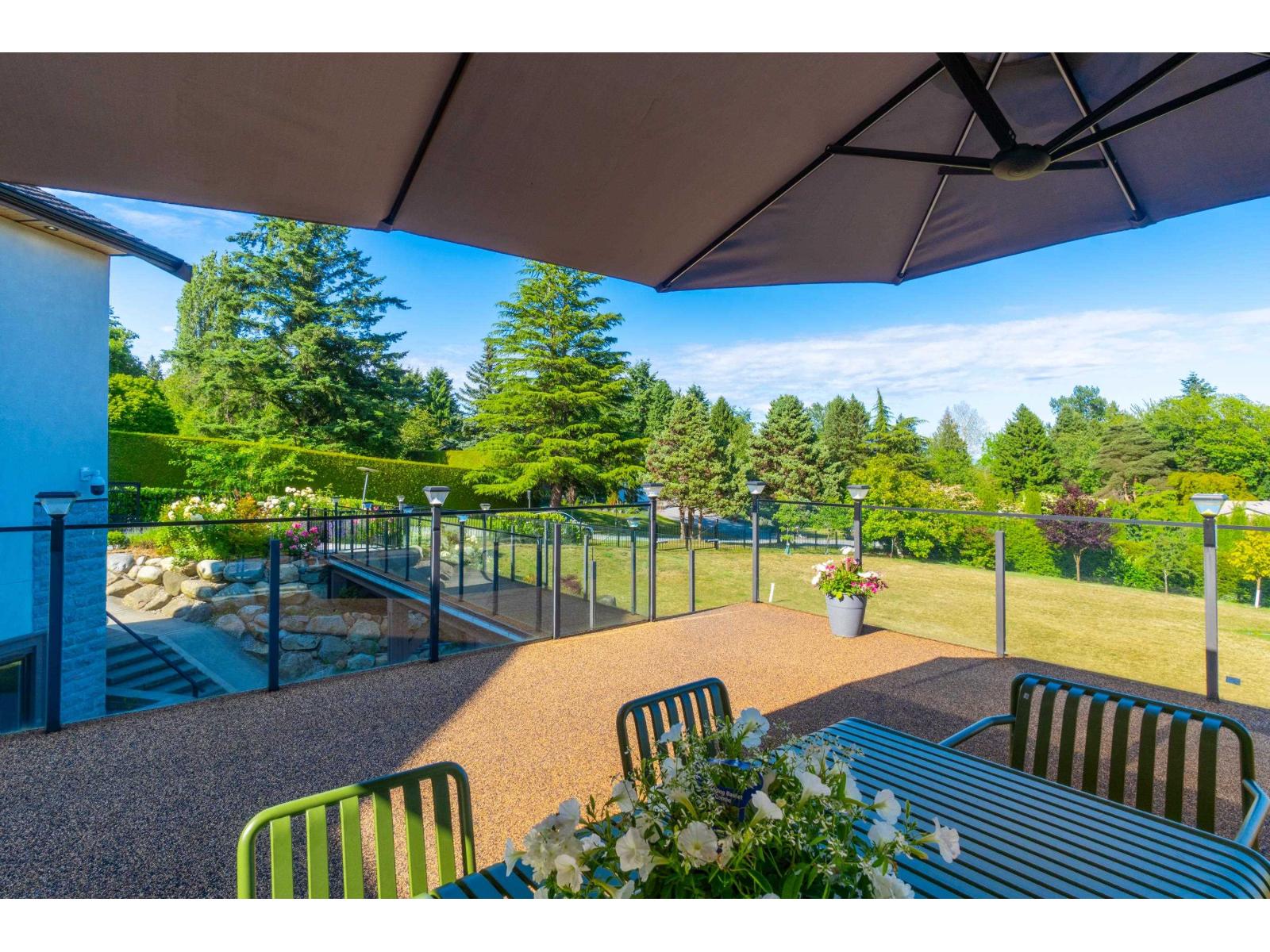 1888 180 Street Property Photo 19