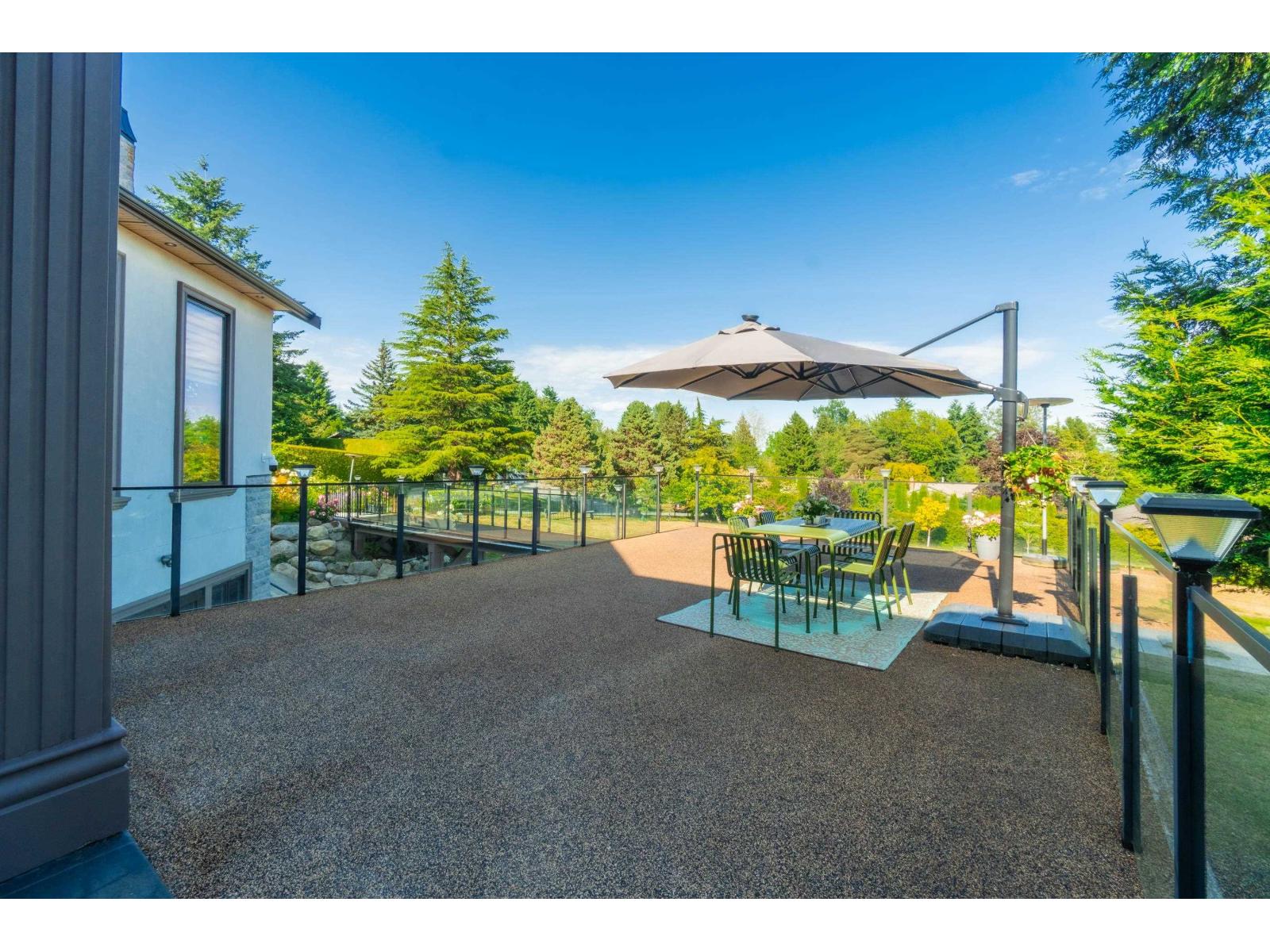 1888 180 Street Property Photo 20