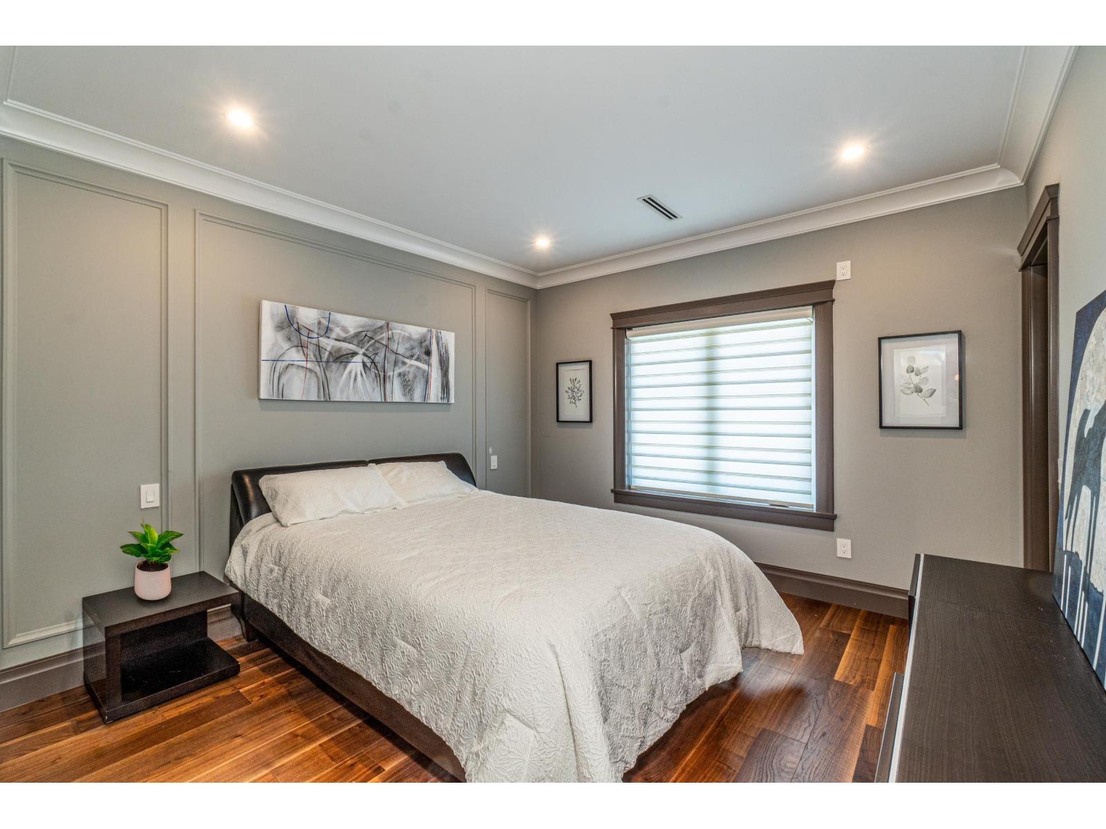 1888 180 Street Property Photo 35