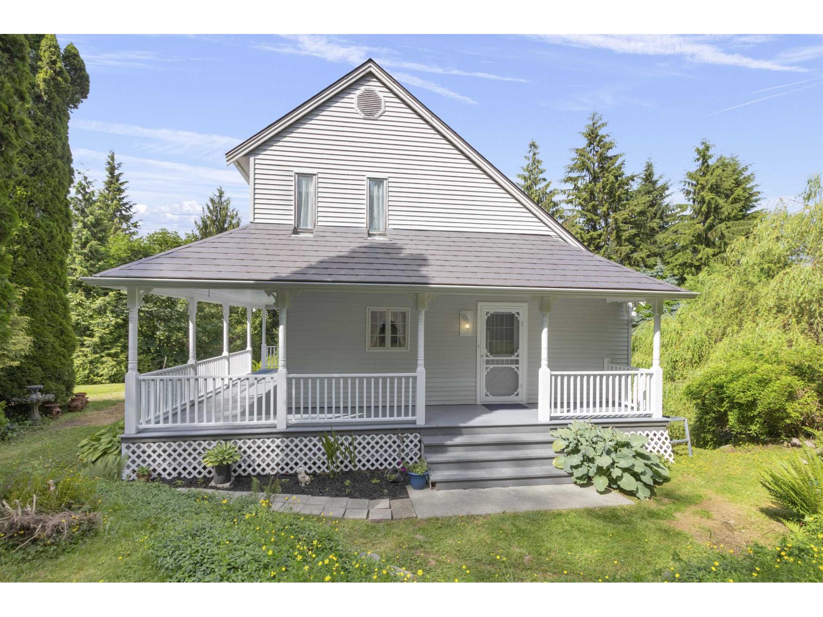 9526 Slater Street Property Photo 1