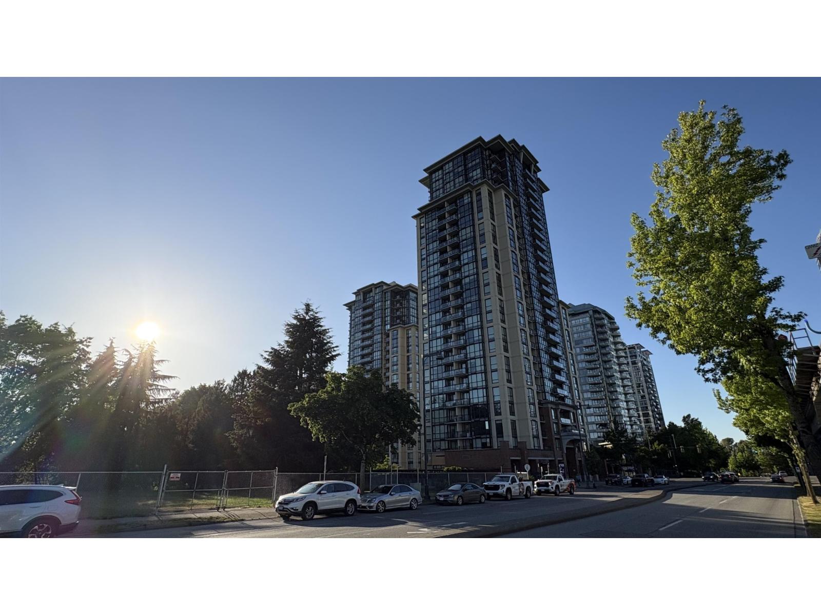 2110 10777 University Drive Property Photo 4