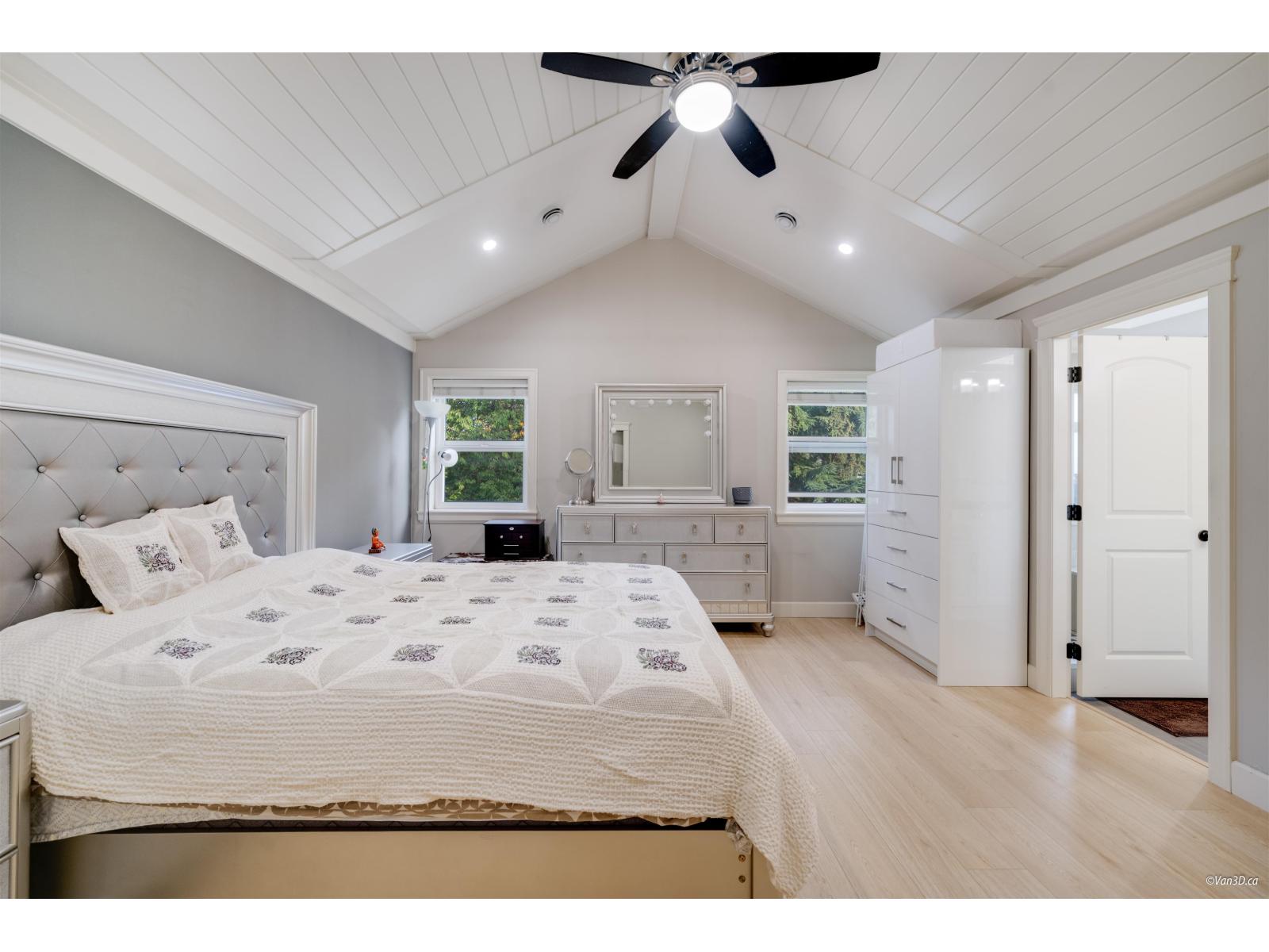 6116 140 Street Property Photo 22