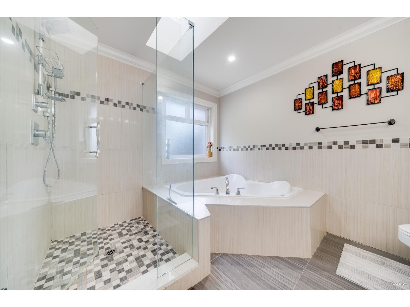 6116 140 Street Property Photo 24