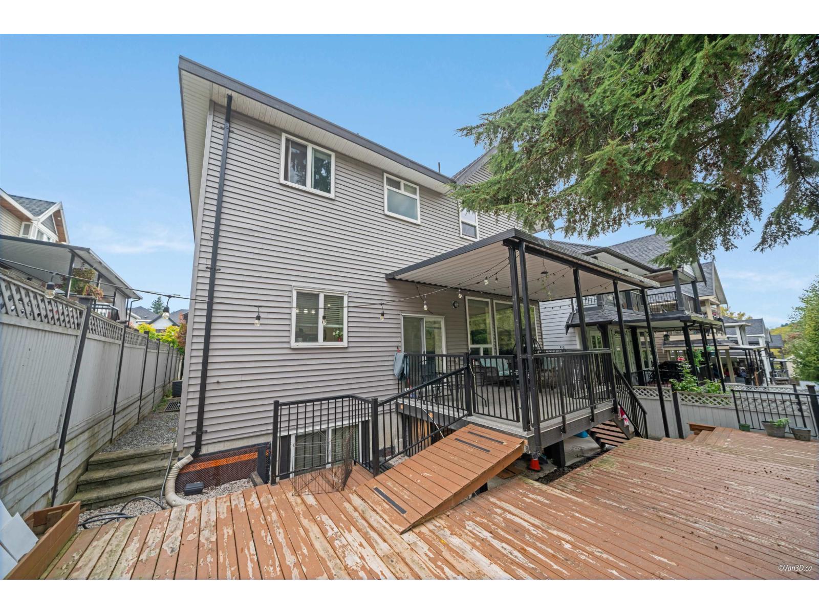 6116 140 Street Property Photo 38