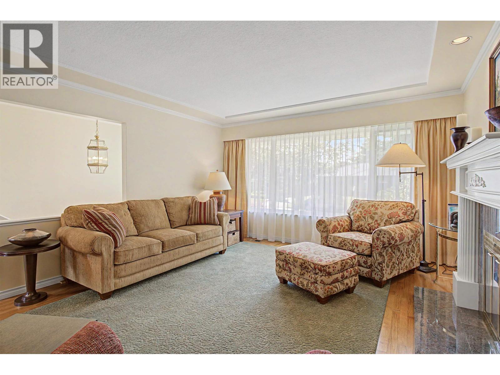 6541 Grant Street Property Photo 3