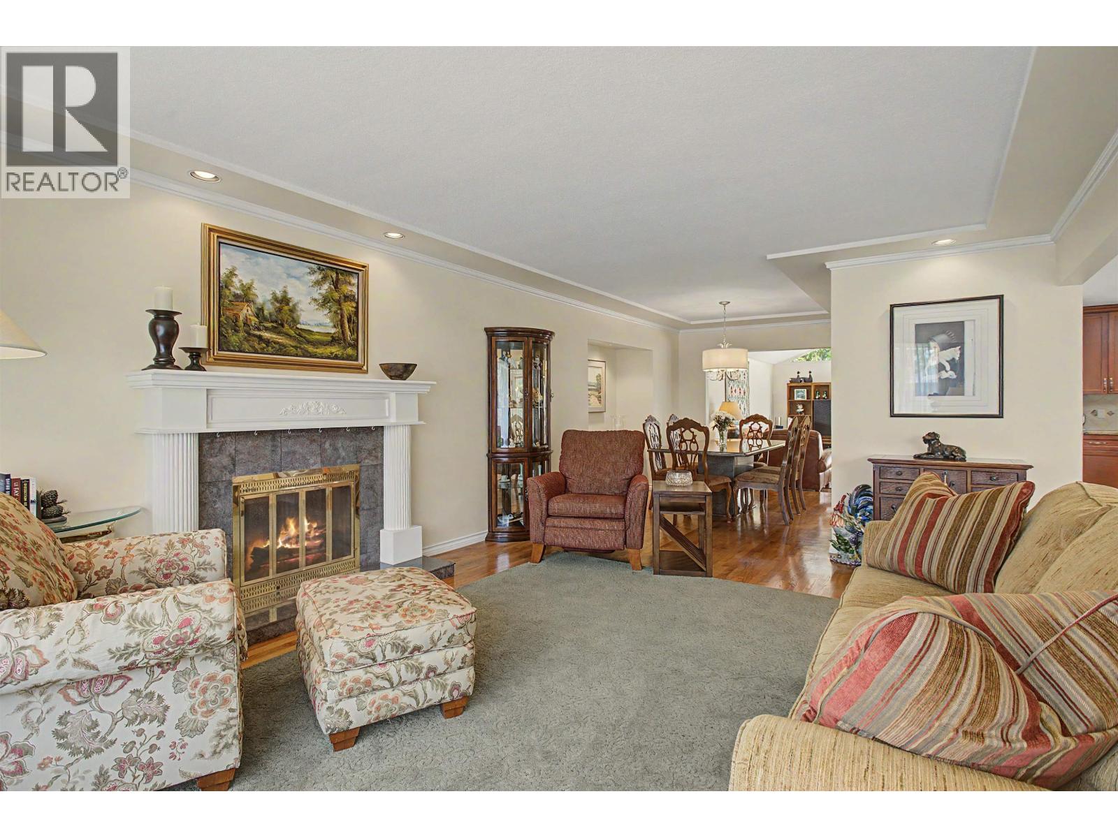 6541 Grant Street Property Photo 4