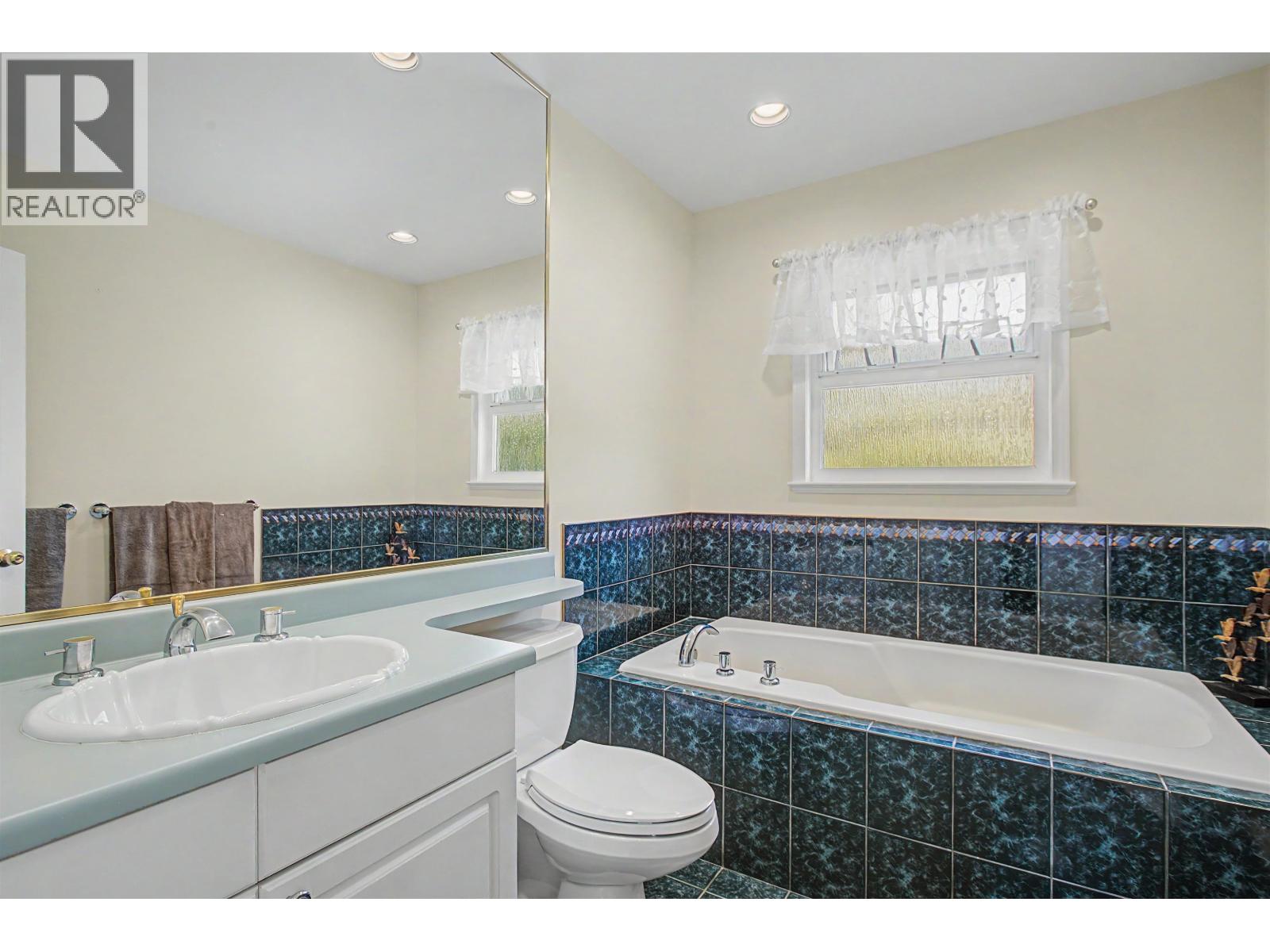 6541 Grant Street Property Photo 16