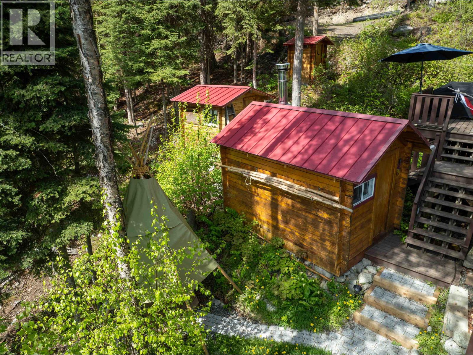 4384 Birch Lake Dump Road Property Photo 6