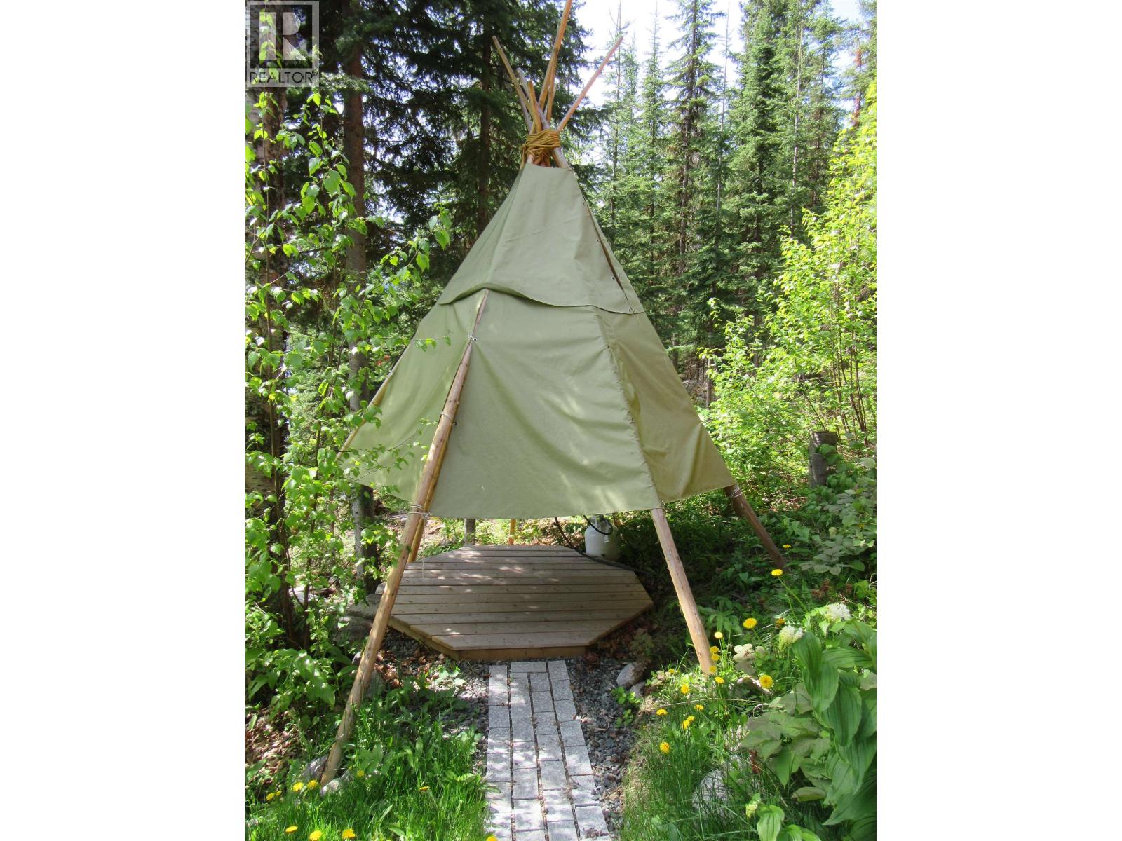 4384 Birch Lake Dump Road Property Photo 8
