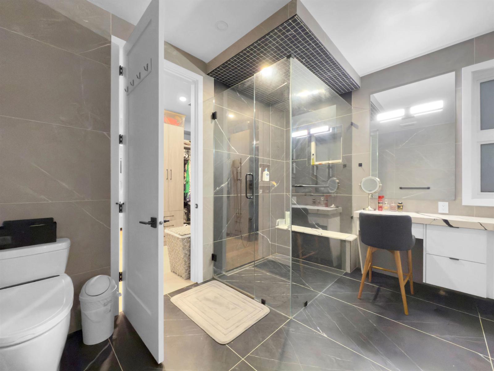 14124 71 Avenue Property Photo 18