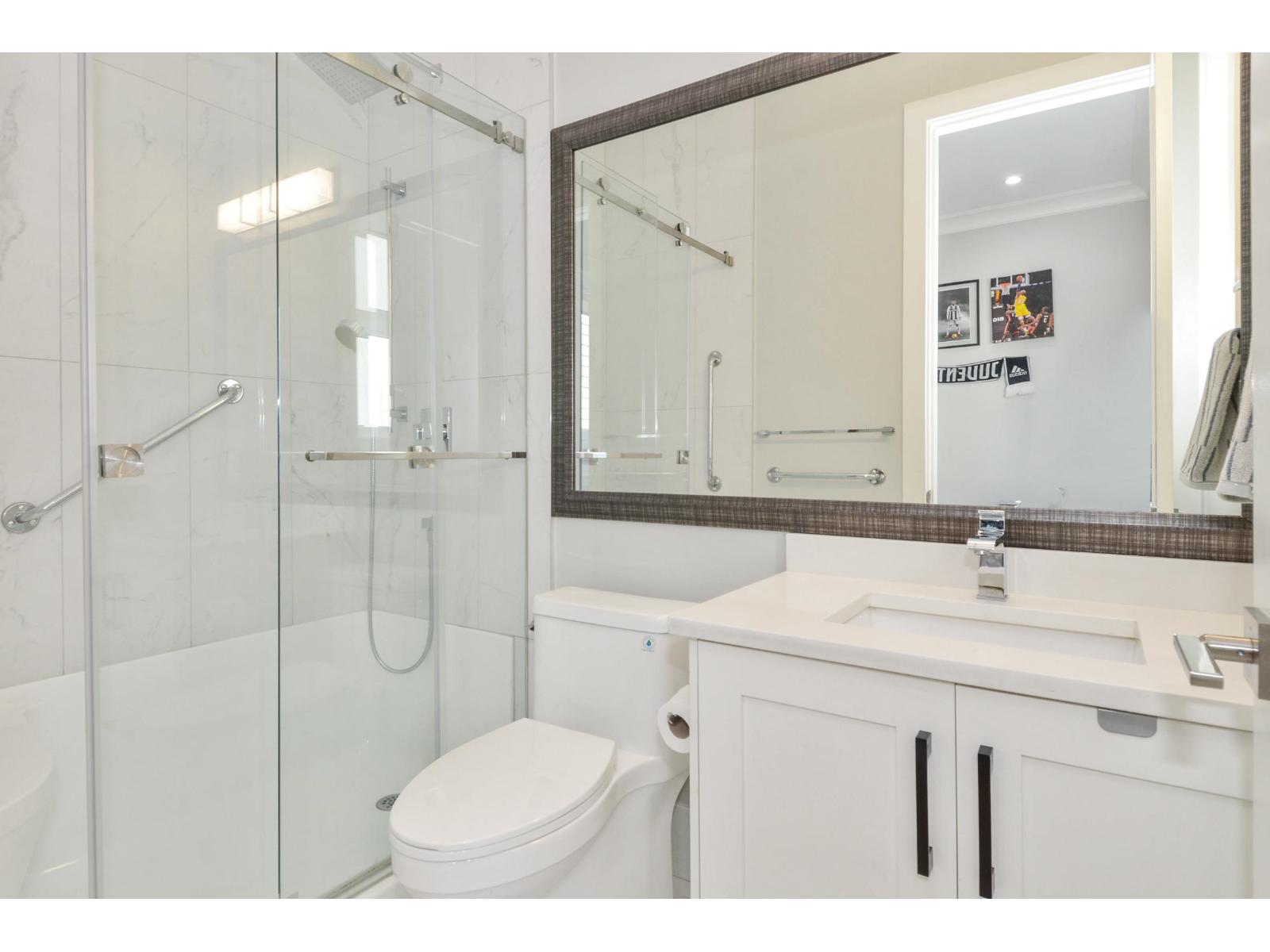 14149 16 Avenue Property Photo 27