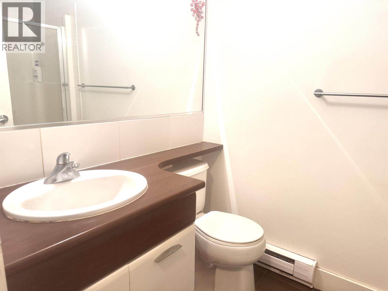 116 6033 Katsura Street Property Photo 11