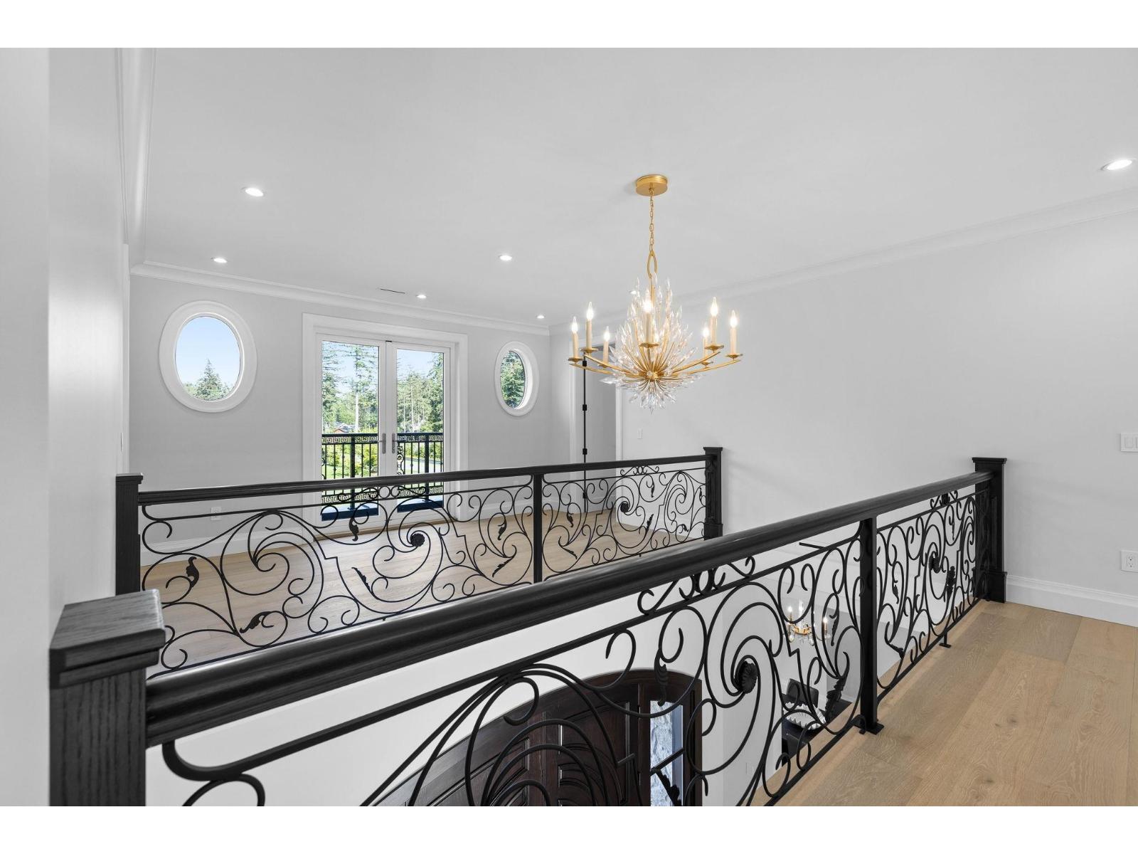 123 208 Street Property Photo 16