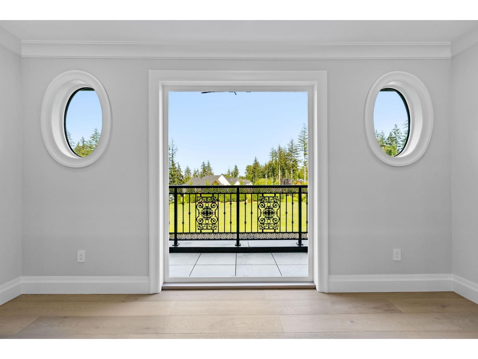 123 208 Street Property Photo 24