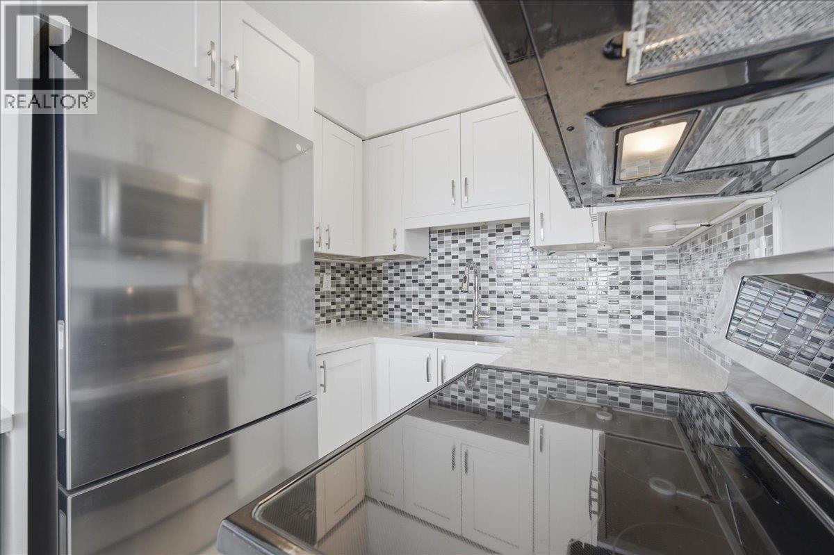 802 1251 Cardero Street Property Photo 11