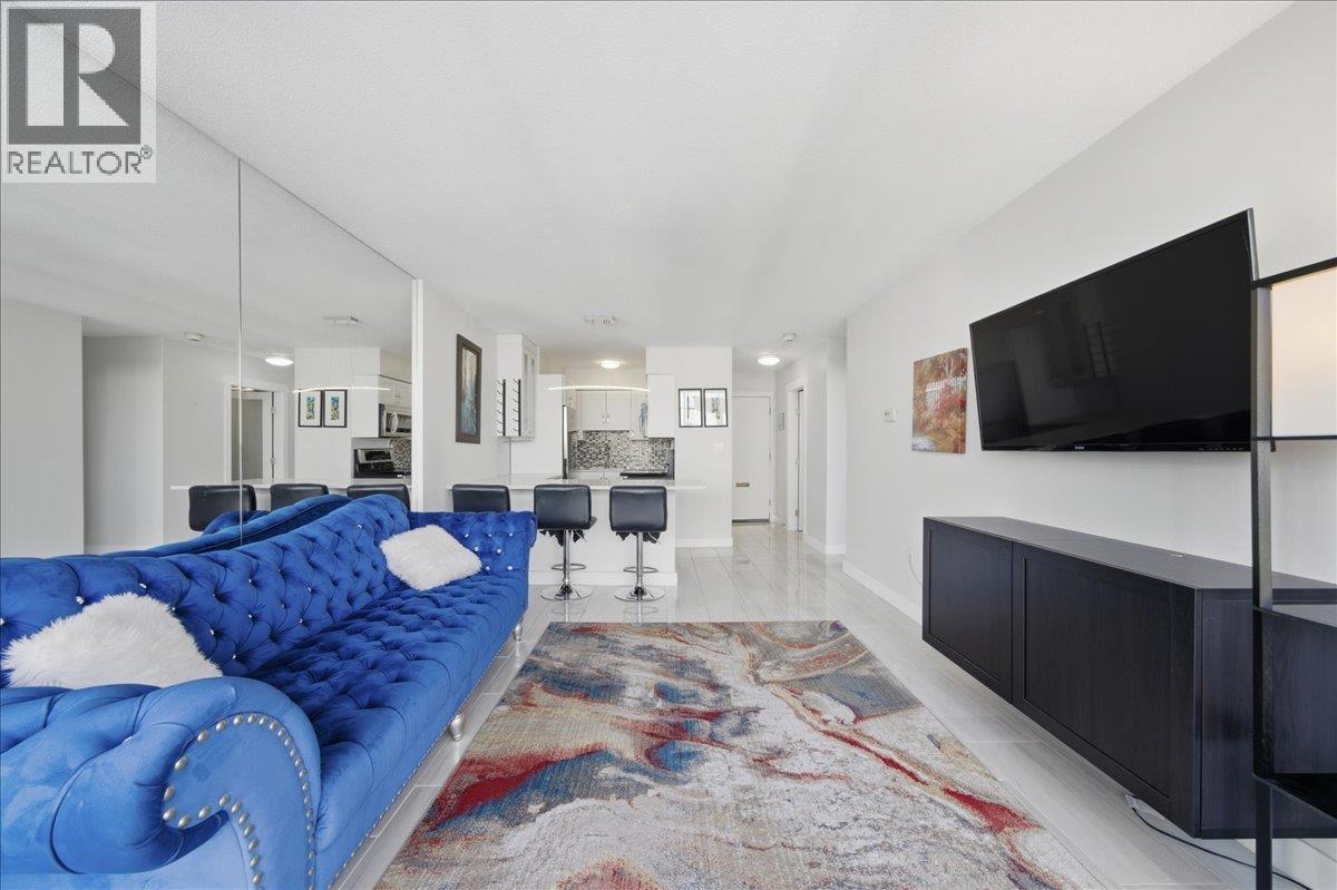 802 1251 Cardero Street Property Photo 15