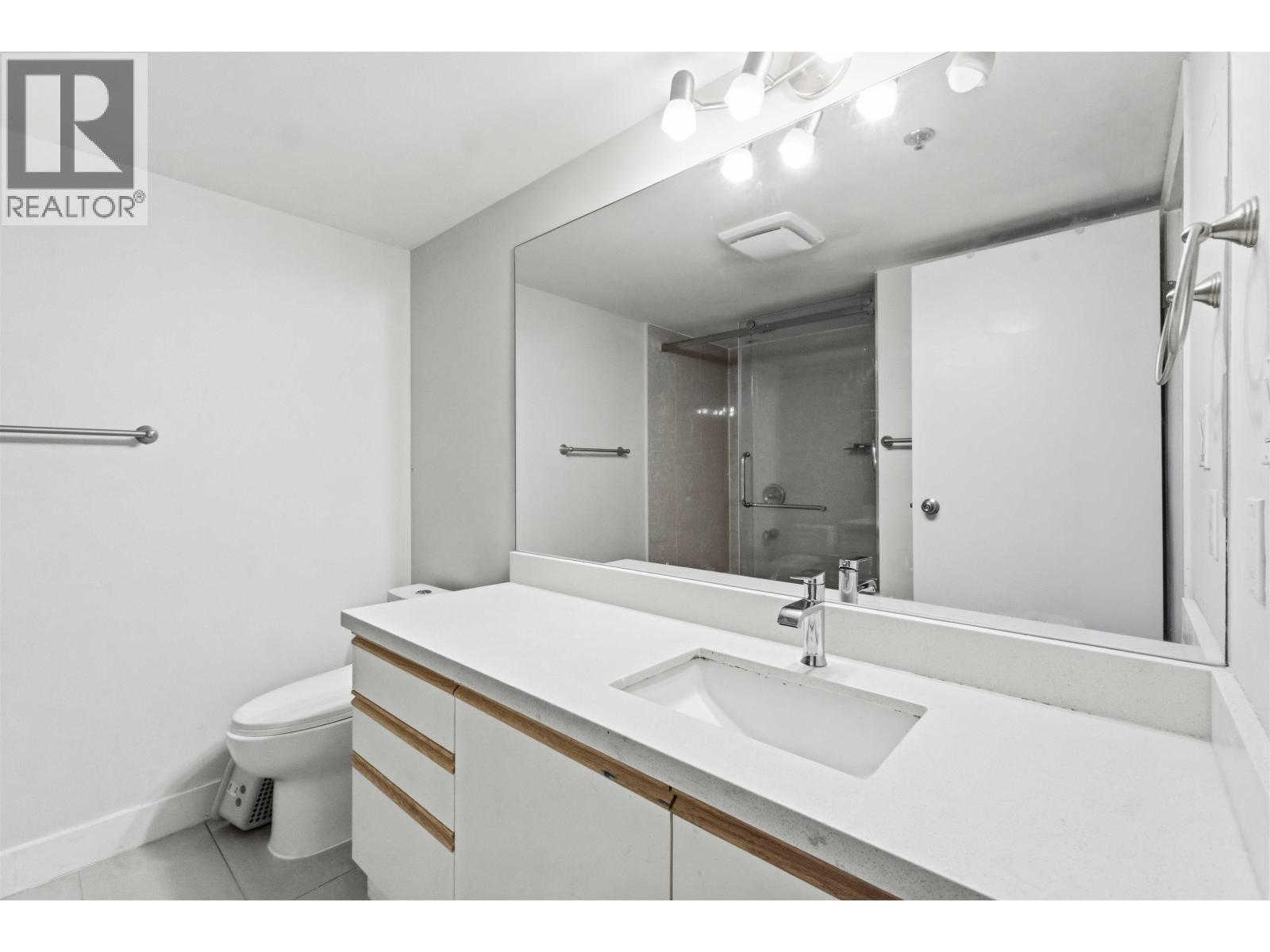 107 8620 Jones Road Property Photo 13