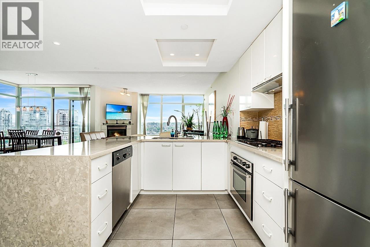1502 1483 Homer Street Property Photo 6