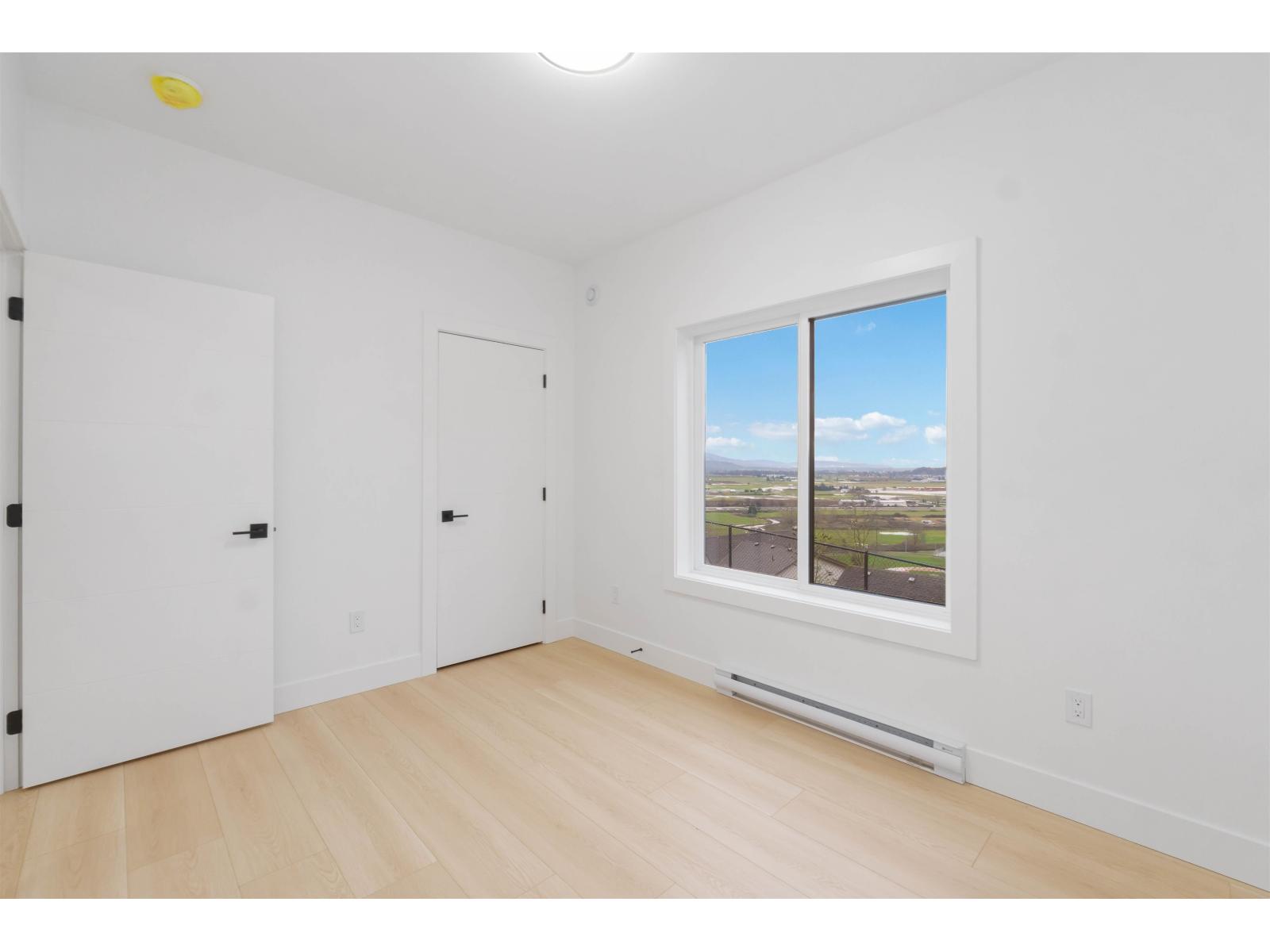 35656 Canterbury Avenue Property Photo 12
