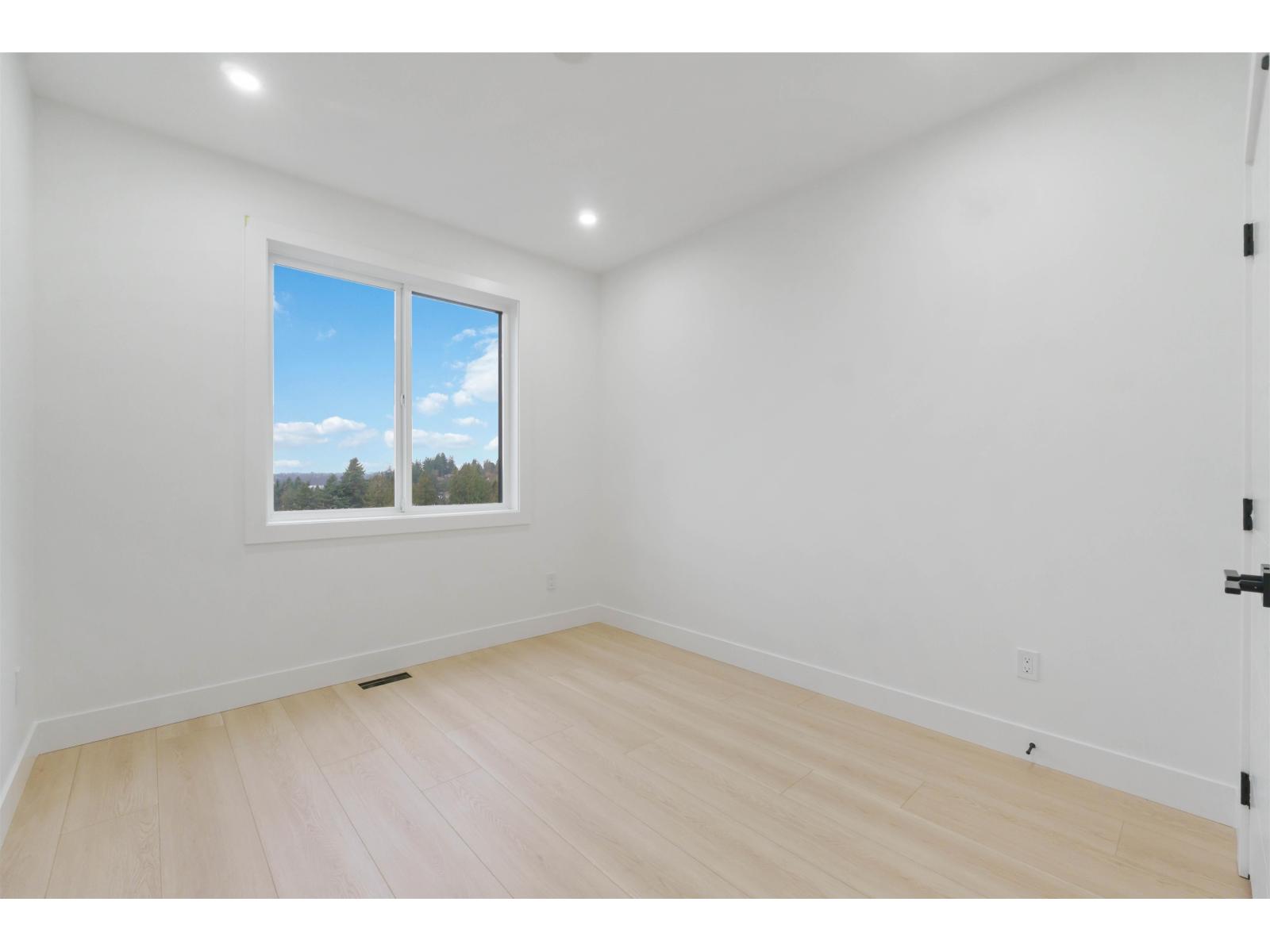 35656 Canterbury Avenue Property Photo 15