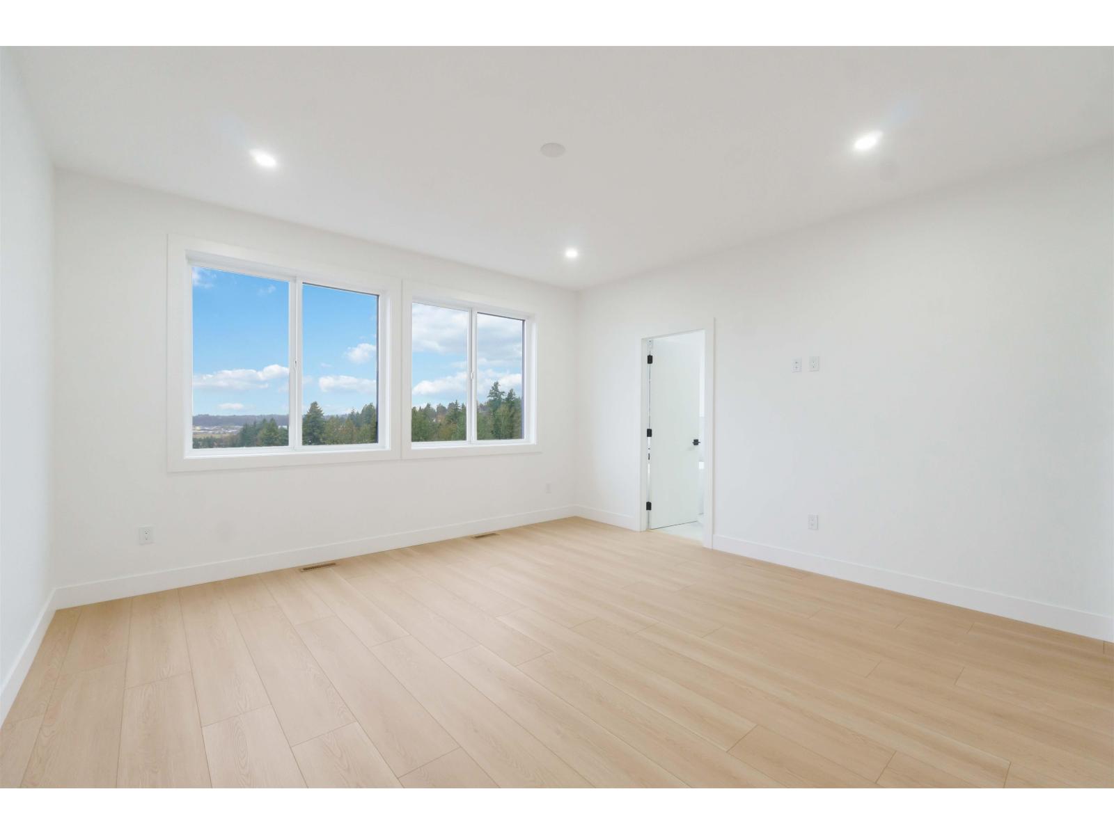 35656 Canterbury Avenue Property Photo 16
