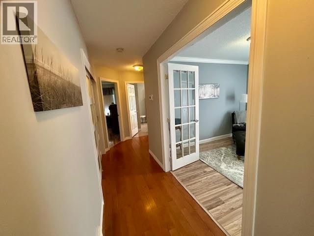 5515 W 57 Avenue Property Photo 20