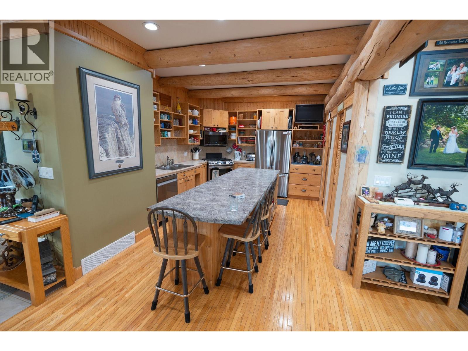 3754 Horsefly Road Property Photo 6