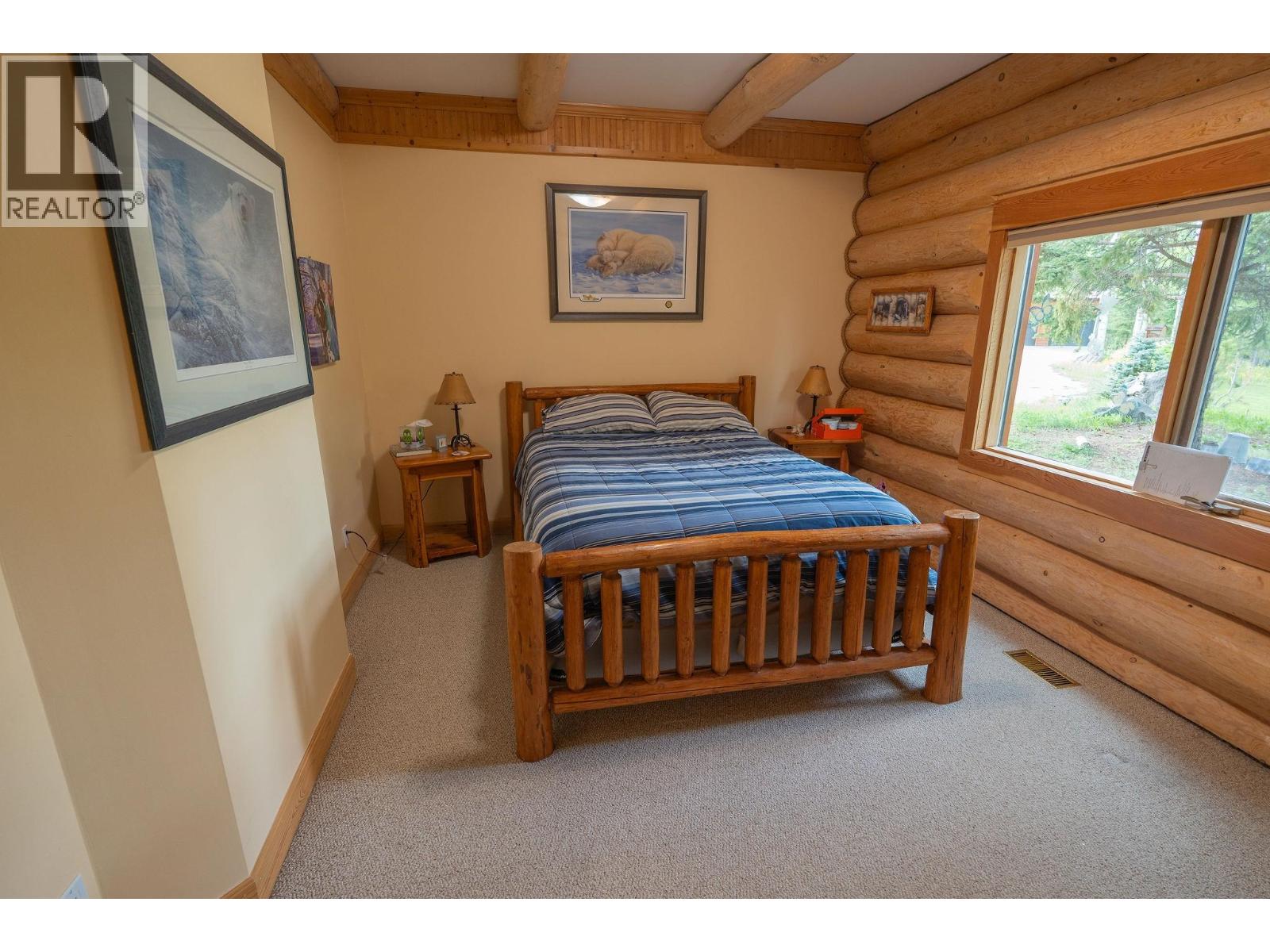 3754 Horsefly Road Property Photo 11