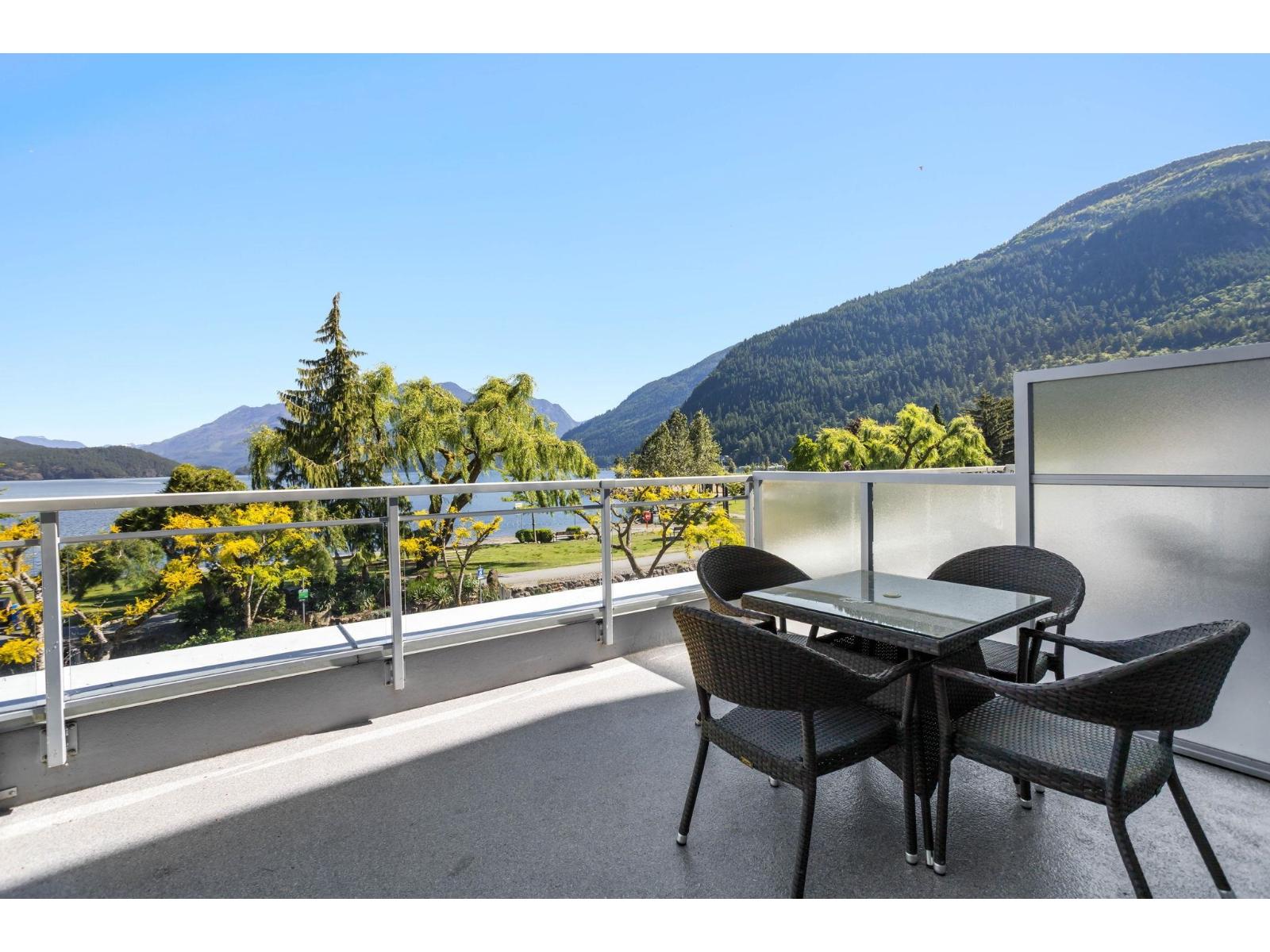 160 Esplanade Avenue #212c Property Photo 7