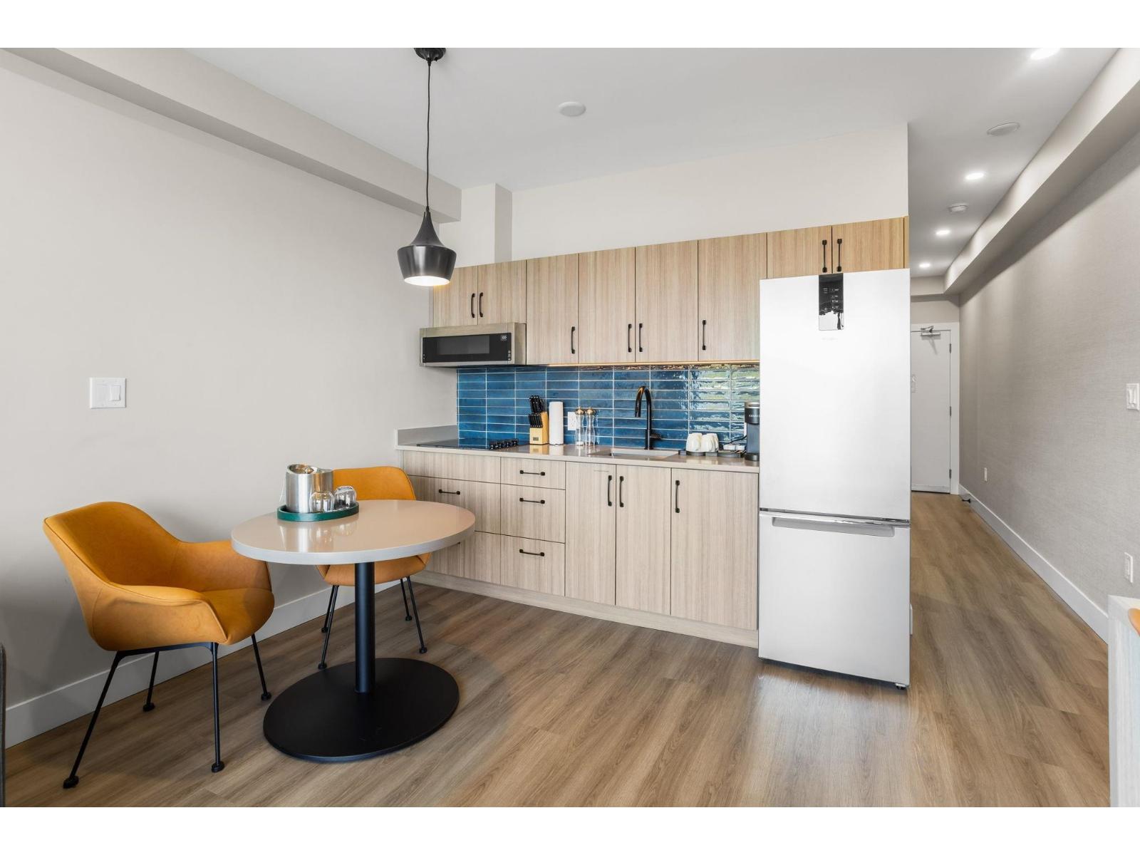160 Esplanade Avenue #212c Property Photo 12