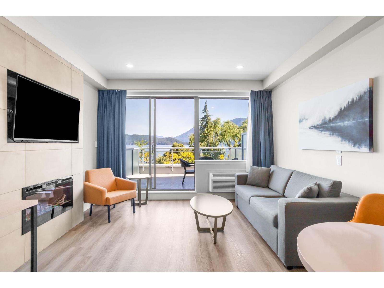 160 Esplanade Avenue #212c Property Photo 14