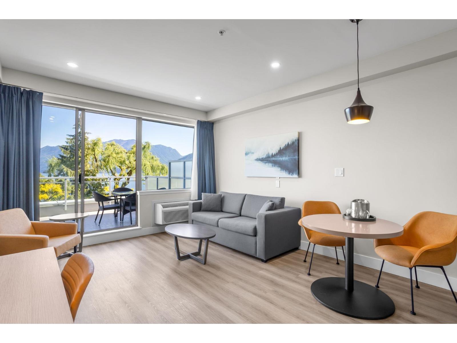 160 Esplanade Avenue #212c Property Photo 15